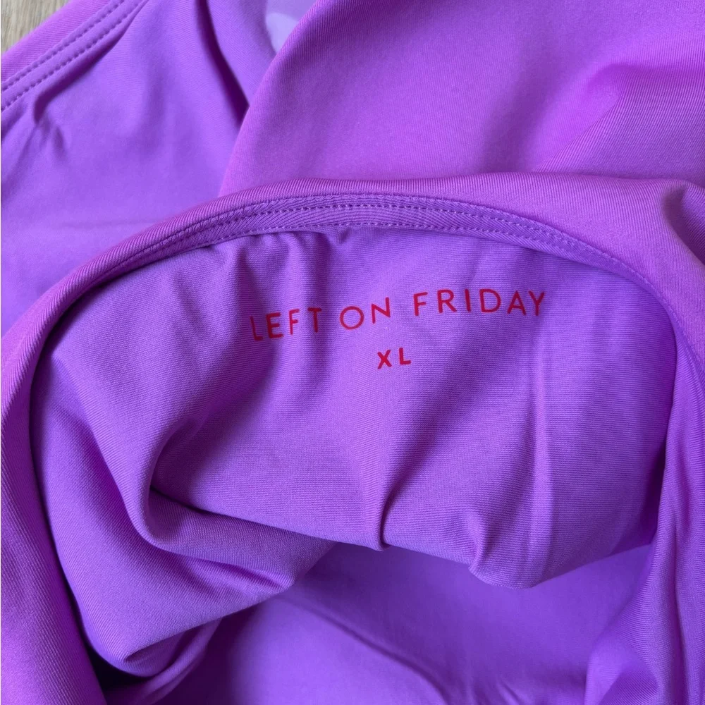 Left On Friday Weekender suit in Punch NWT - Picture 6 of 7